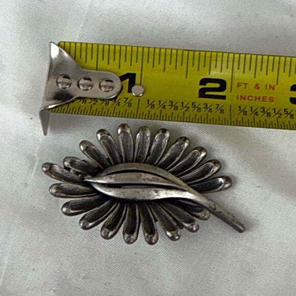 Vintage Sterling Silver Leaf & Petal Flower Brooch Pin 2.5" Mid-Century Modern - Picture 6 of 6